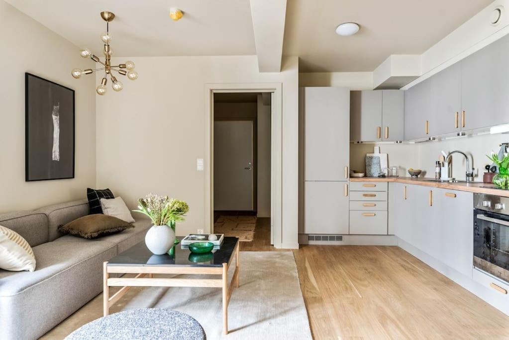 Magnificent Modern — Gamle Oslo/ Bjorvika